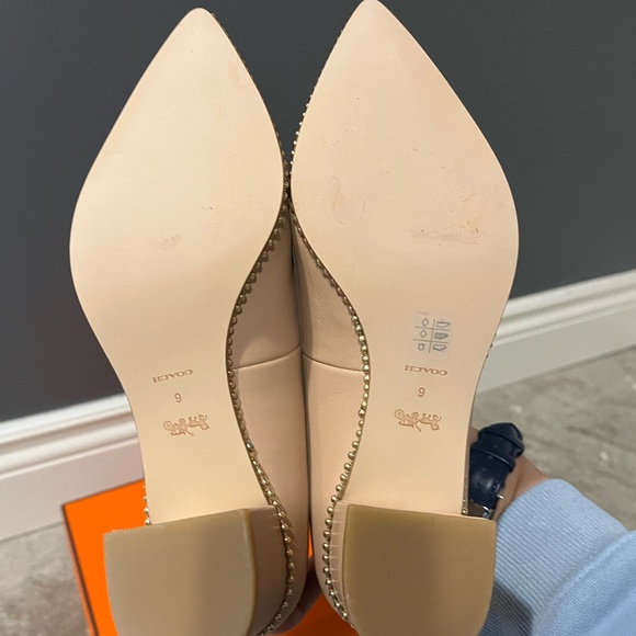 Coach Pumps (nude)  - Brand New - Picture 3 of 6